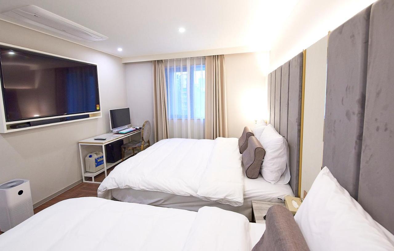 Denbasta Signature Hotel Busan Exterior photo